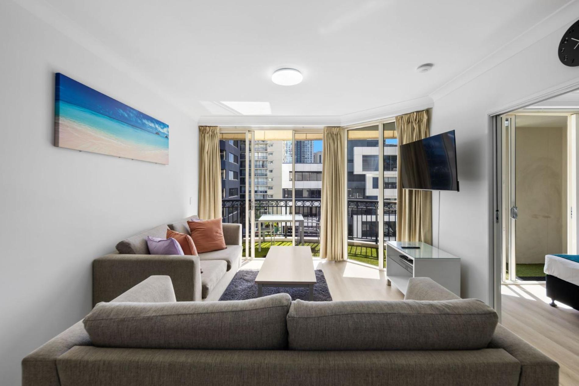 Chevron Renaissance - Private Apartments Голд-Кост Экстерьер фото